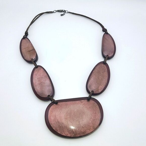 Beautiful statement pendant Necklace - Picture 1 of 5